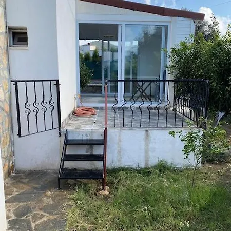 Yalikavak Merkez Muestakil Hotel 4*